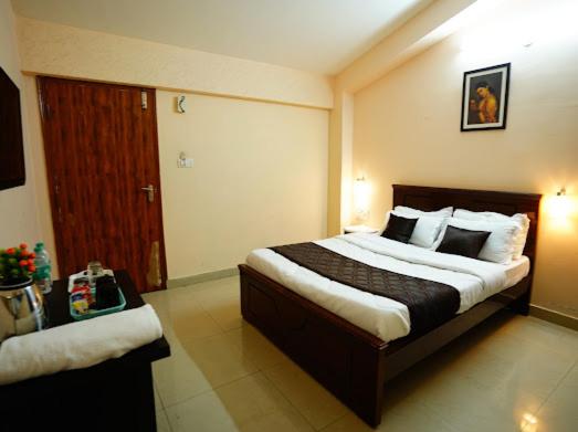 hotel rosewood retreat rv road