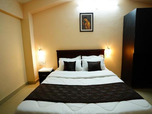 Hotel Rosewood Retreat - Rv Road,,2 star