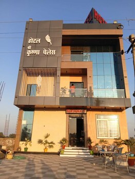 hotel shree krishna palace