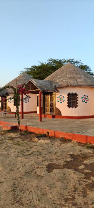 kutch desert homestay