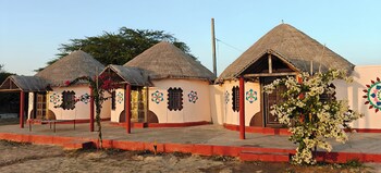 kutch desert homestay