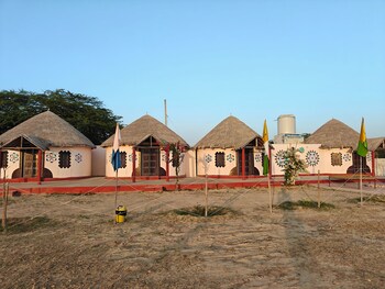 kutch desert homestay