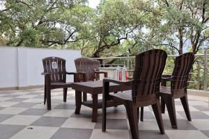 the tree lounge