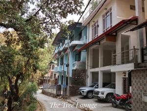 the tree lounge