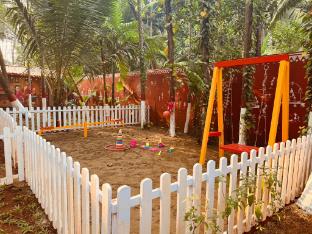 ishaan holiday resort