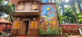 ishaan holiday resort