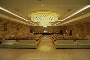 hotel svm grand ramanthapur