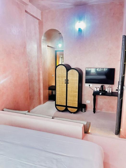 sadri haveli heritage stay by the lake