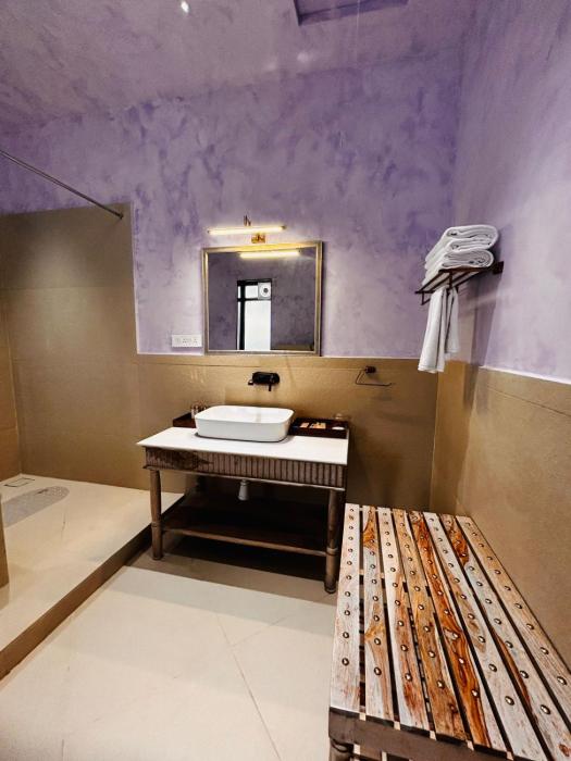 sadri haveli heritage stay by the lake