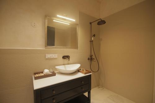sadri haveli heritage stay by the lake