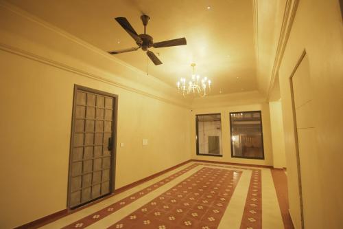 sadri haveli heritage stay by the lake