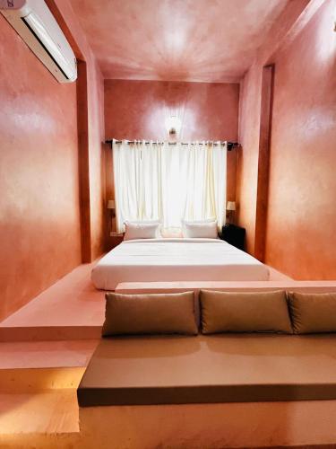 sadri haveli heritage stay by the lake