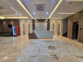 Hotel Shree Karni Palace,,3 star