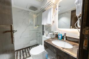afaq al sallam golden hotel