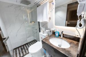 afaq al sallam golden hotel