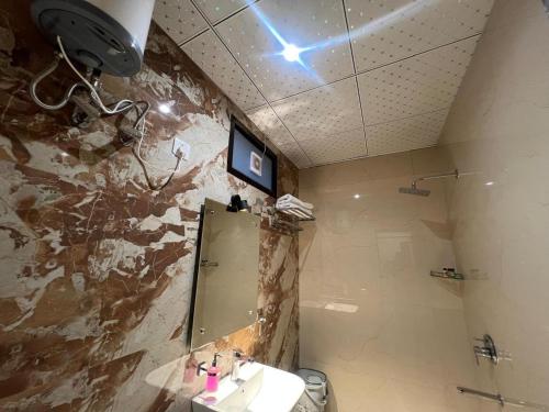 hotel sundaram continental