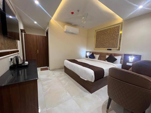 hotel sundaram continental