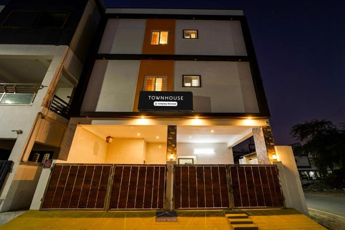 super townhouse coimbatore international airport formerly mk elegance inn