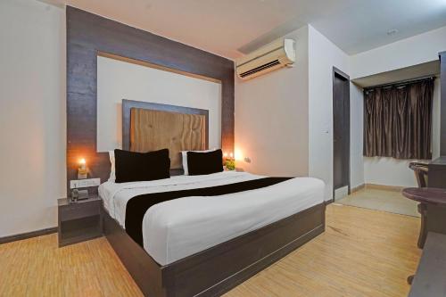 Super Collection O Dhanbad Railway Station Formerly Hotel Vip Residency,,4 star