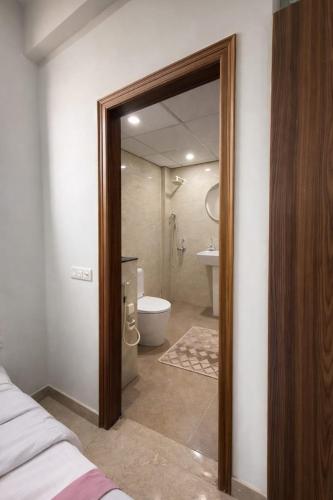 hotel pink taste and rest