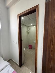 hotel pink taste and rest