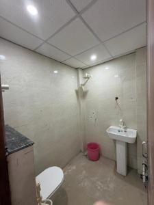 hotel pink taste and rest