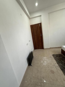 hotel pink taste and rest