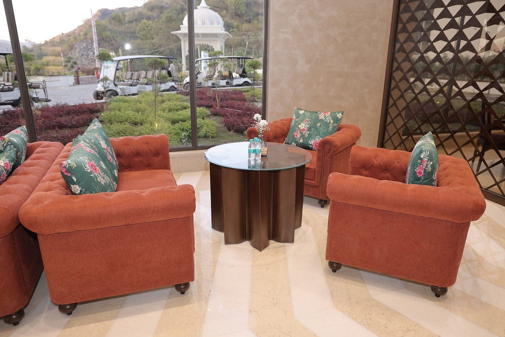 wyndham garden udaipur bhuwana