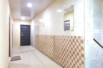 Amrapali Hotel,,2 star