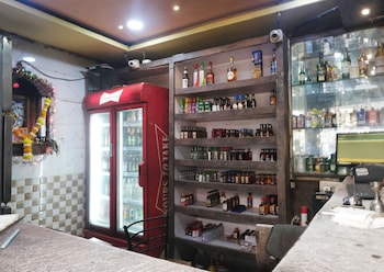 Amrapali Hotel,,2 star