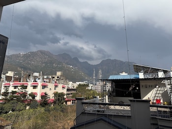 the srishti inn
