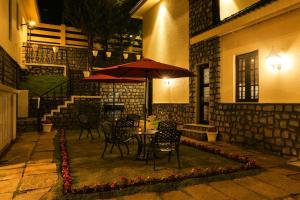 lynton resorts