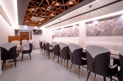 hotel orchid imphal