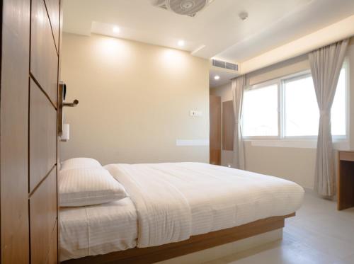 hotel orchid imphal