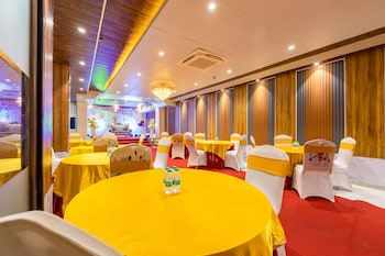 hotel ginger plaza by aspl