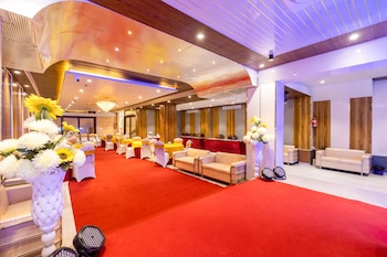 hotel ginger plaza by aspl