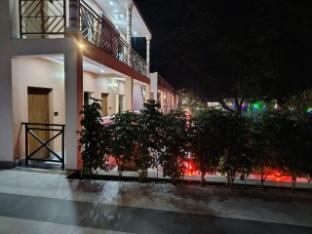 royal resort siyana