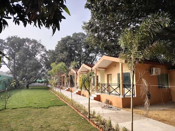 Royal Resort Siyana,,2 star