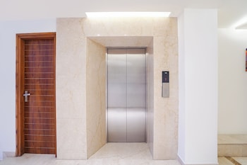 oriva tulips inn and suites nr majestic