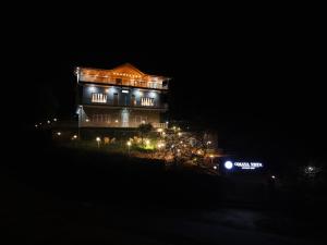 omaya vista