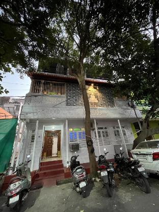 auro mithra heritage stay