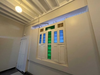 Auro Mithra Heritage Stay,,2 star