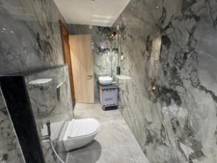 hotel jasraj inn
