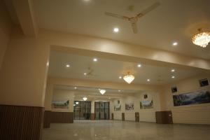 hotel jasraj inn
