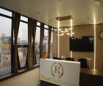 Hotel Jasraj Inn,,2 star