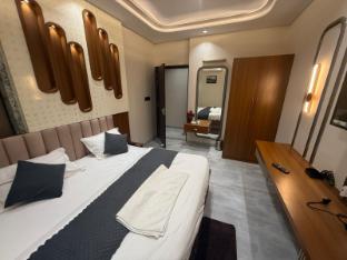 hotel sky inn