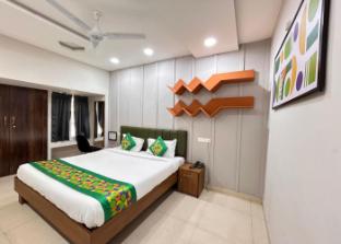 hotel edge inn jail road near railway ju