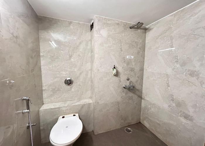 hotel edge inn jail road near railway ju