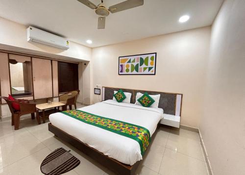 hotel edge inn jail road near railway ju