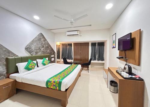 hotel edge inn jail road near railway ju
